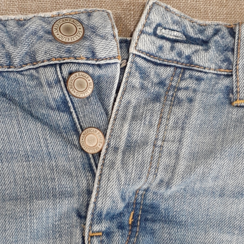American Eagle distress Micro Daisy Dukes Jeans shorts size 4 - Picture 4 of 16